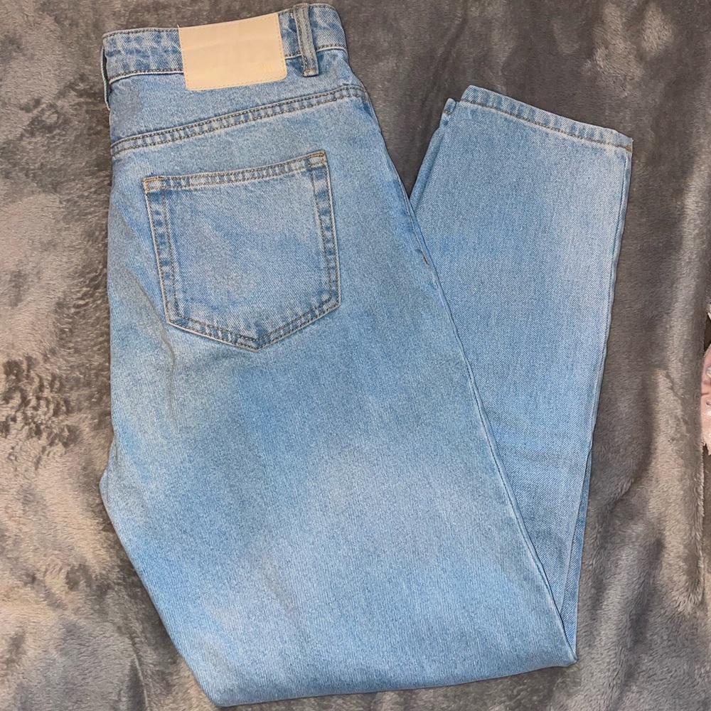 Zara Light Wash Jean